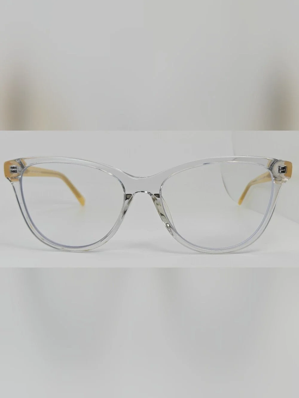 Sing. Clear Cat-Eye Reading Glasses with Vanilla Temples. Minimalist.